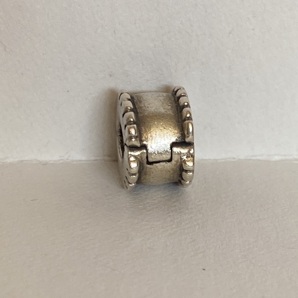 pandora silver clip on charm / stopper - Picture 5 of 8